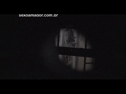 ❤️ Blondie vin an kasèt yon voyeur nan katye kache dèyè brik kre ️❌ Videyo pònografi nan nou % ht.kassavrn.ru%